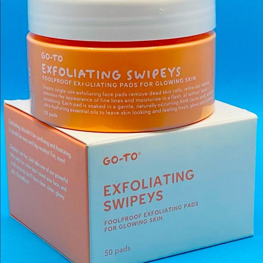Go-To Exfoliating Swipeys
